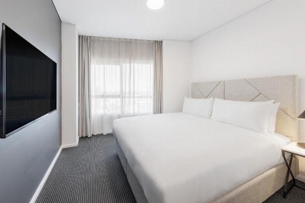 Meriton Suites Zetland image 16