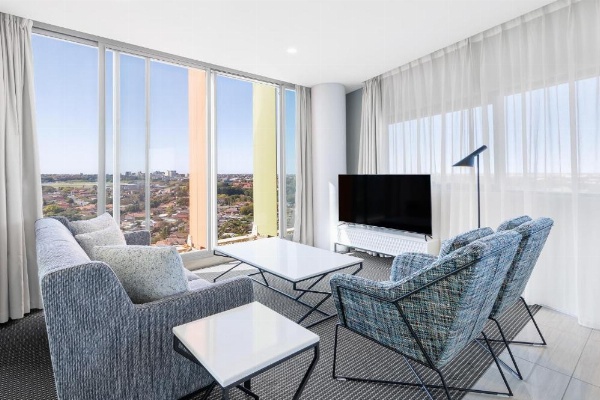 Meriton Suites Zetland image 29