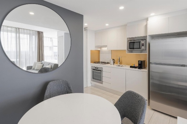 Meriton Suites Zetland image 5