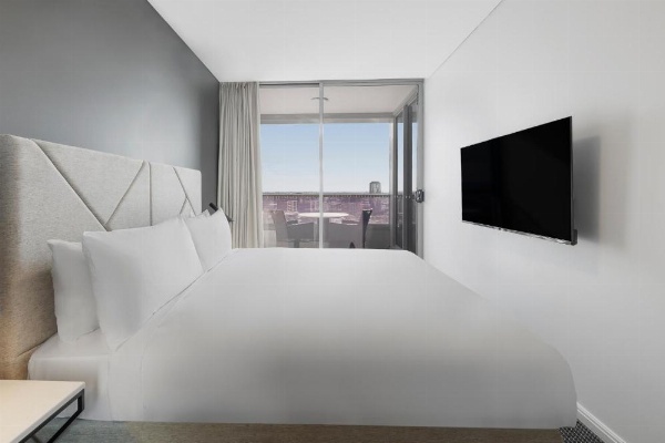 Meriton Suites Zetland image 8